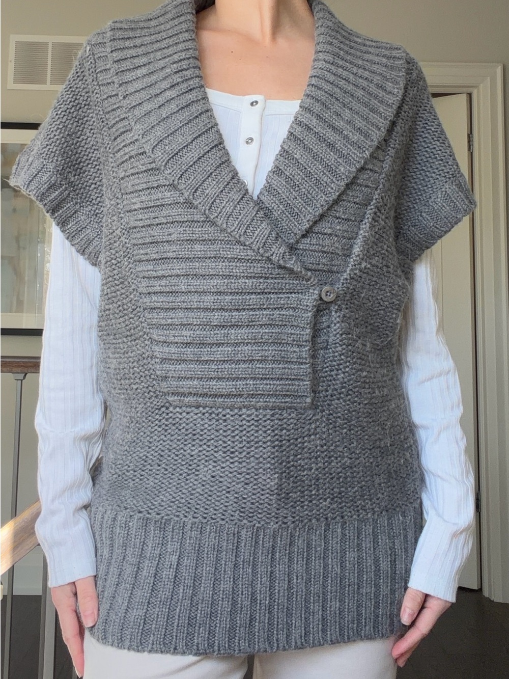 Wilfred Gray Shawl-Collar Knit Sweater Vest